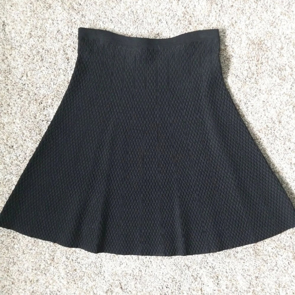 Textured skirt